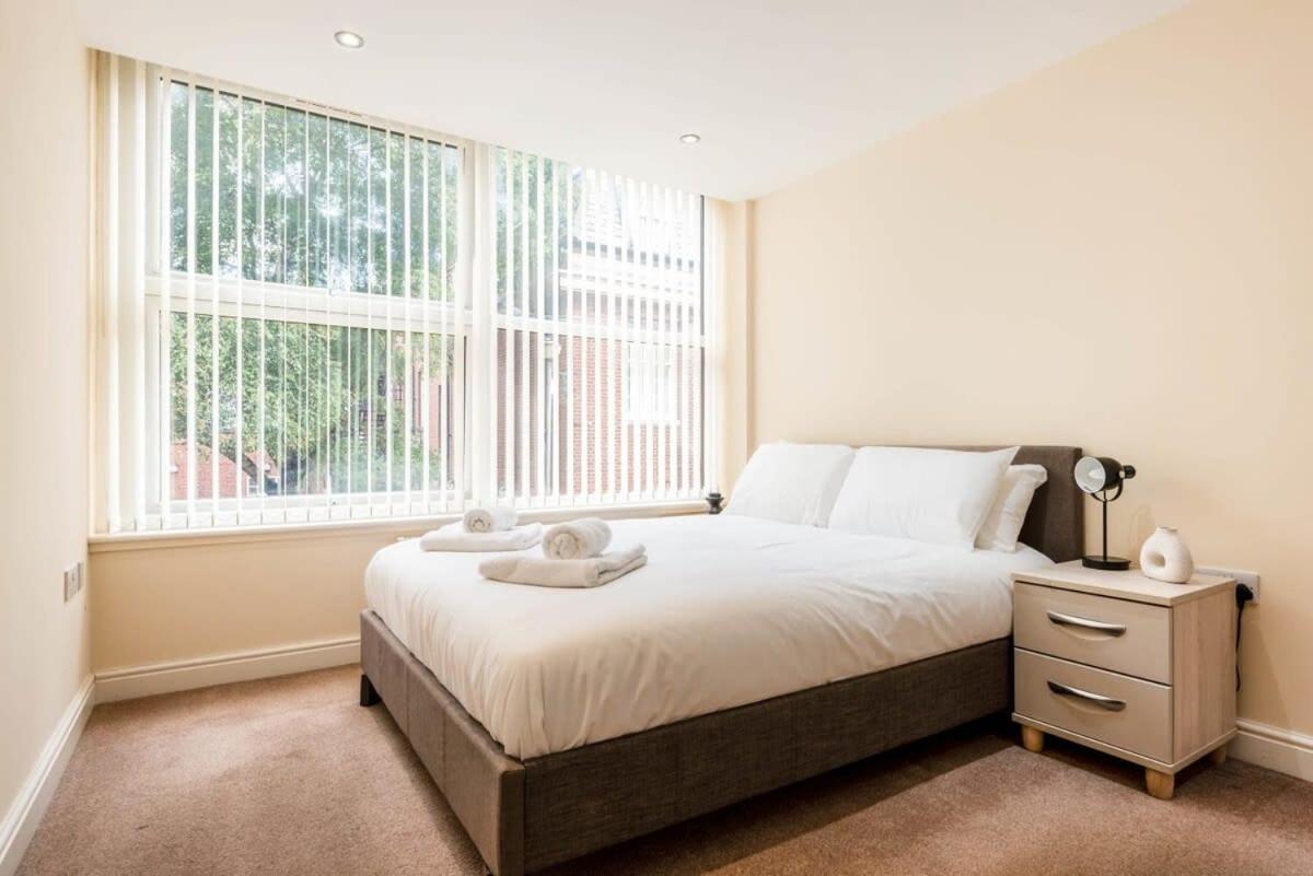 Bright 1 Bedroom Budget Flat In Central Pontefract Exterior photo